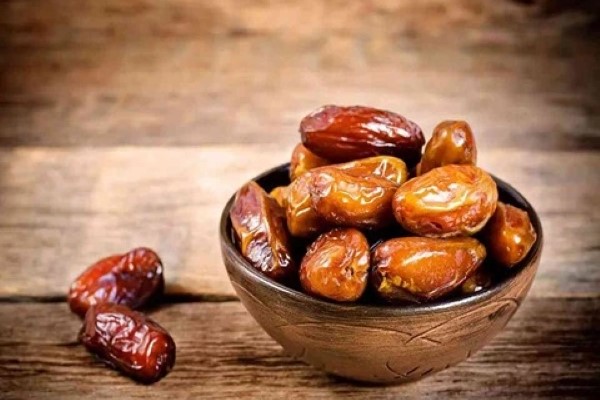 تصویر 3 از قیمت خرما استعمران صادراتی + خرید باور نکردنی